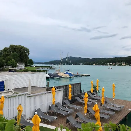 Waldschenke Am Worthersee Guest house Velden am Woerthersee
