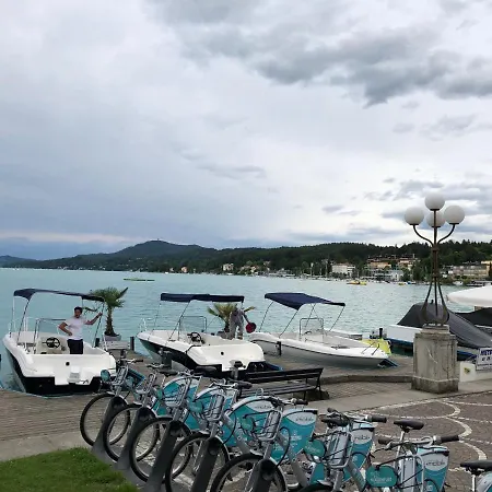 Πανσιόν Waldschenke Am Woerthersee