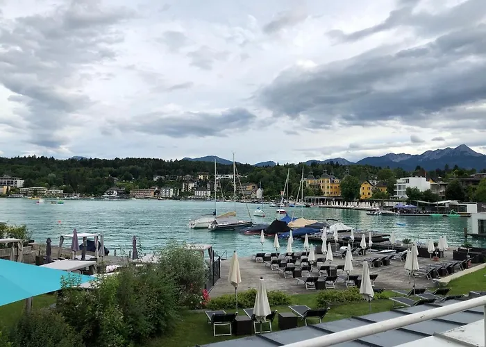 Pensión Waldschenke Am Woerthersee 3*