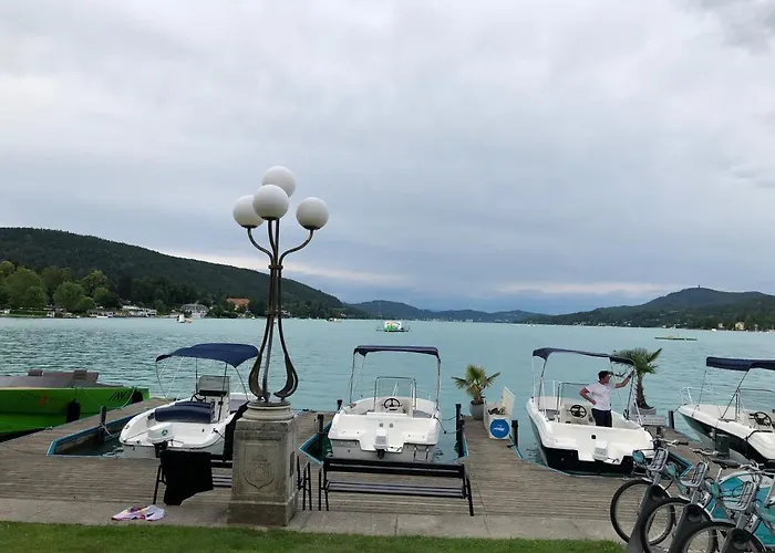 Waldschenke Am Woerthersee Pensión 3*