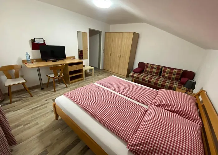 Pensión Waldschenke Am Woerthersee